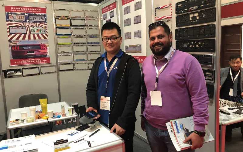 license-plate-frame-exhibition-customer-meeting
