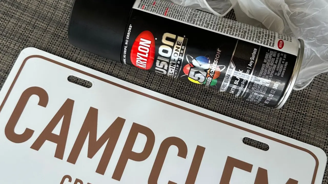 can you paint your license plate