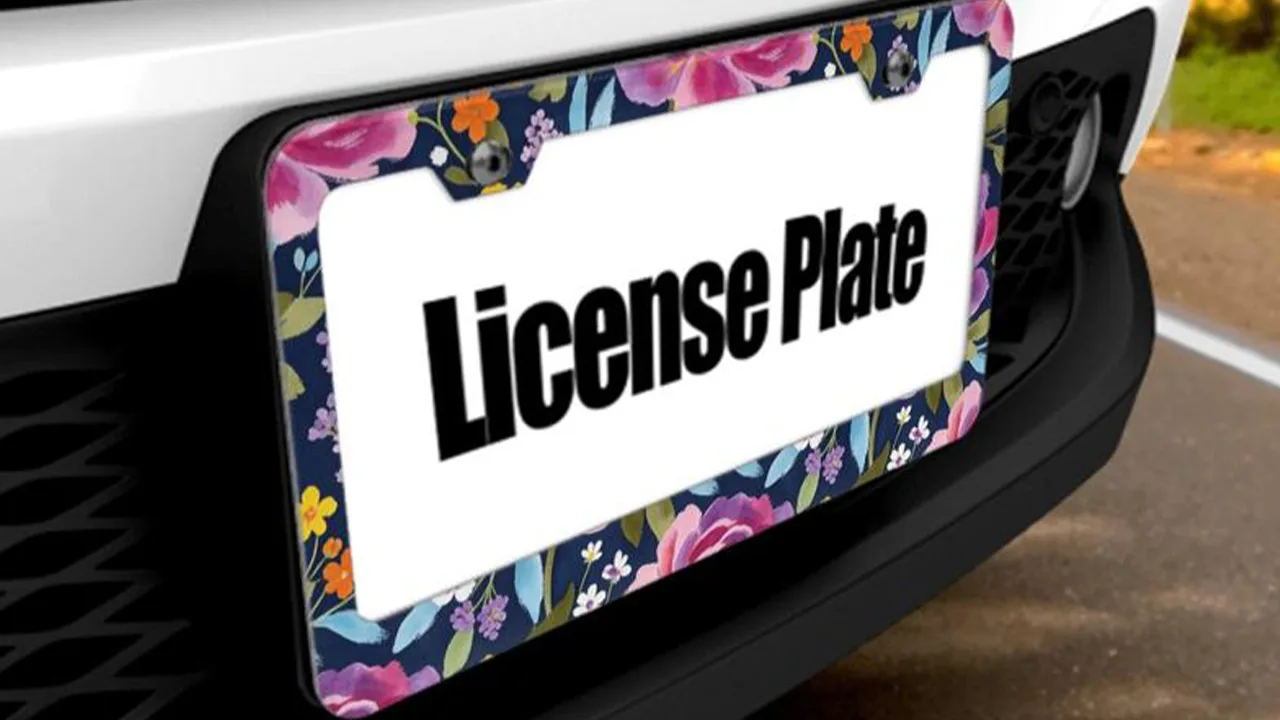 maine license plate frame law
